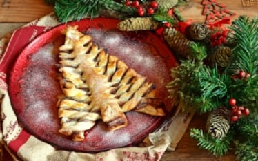 Albero di Natale di pasta sfoglia alla Nutella