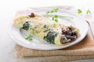 Preparazione Omelette spinaci e funghi - Fase 3