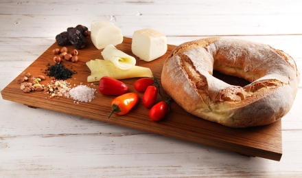 Preparazione Pane e formaggio al forno - Fase 1 Preparazione Pane e formaggio al forno - Fase 1