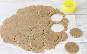 Preparazione Biscotti all'amaranto - Fase 6