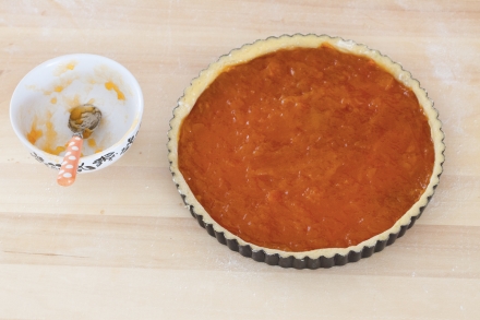 Preparazione Crostata alla marmellata di albicocche - Fase 3 Preparazione Crostata alla marmellata di albicocche - Fase 3
