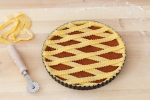 Preparazione Crostata alla marmellata di albicocche - Fase 4