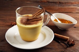 Preparazione Golden milk  - Fase 3