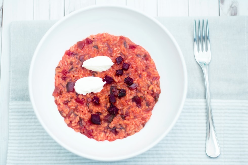 Risotto alla barbabietola rossa e robiola ricetta