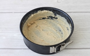 Preparazione Torta rovesciata alle banane - Fase 2