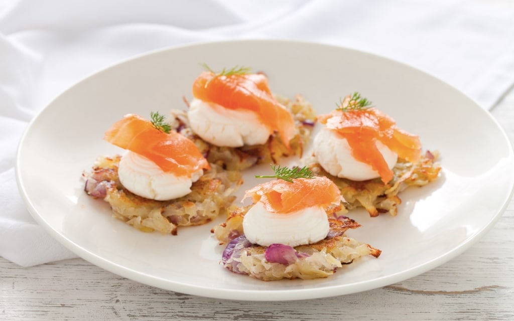 Ricetta Rosti Di Patate Con Salmone Affumicato E Formaggio Cucchiaio D Argento