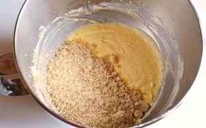 Preparazione Torta alle noci - Fase 2