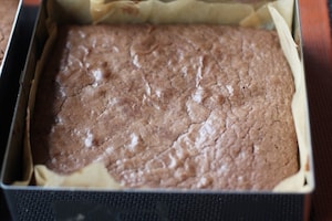 Preparazione Brownies con nocciole e noci di macadamia - Fase 3