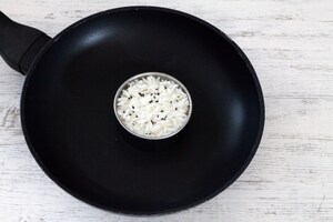 Preparazione Burger di riso e pollo in salsa di soia - Fase 3