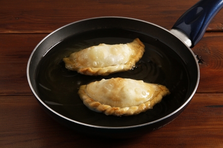 Preparazione Empanadas - Fase 5 Preparazione Empanadas - Fase 5