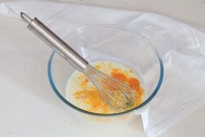 Preparazione Pancake salati al salmone - Fase 1