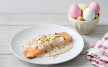 Salmone cremoso ai pistacchi