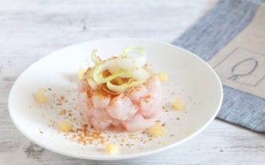 Tartare di ricciola, sedano e bottarga