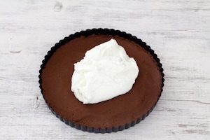 Preparazione Torta senza cottura ai frutti rossi - Fase 3