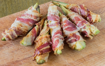 Preparazione Avocado e pancetta - Fase 3 Preparazione Avocado e pancetta - Fase 3