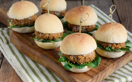 Preparazione Mini hamburger alla senape - Fase 2 Preparazione Mini hamburger alla senape - Fase 2