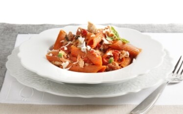 Pasta al peperoncino con tonno