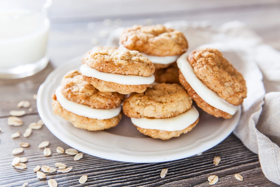 Biscotti all'avena ripieni ricetta