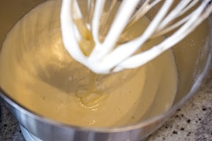 Preparazione Ciambellone con glassa al limone - Fase 1