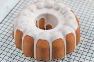 Preparazione Ciambellone con glassa al limone - Fase 5