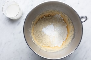 Preparazione Torta rovesciata di albicocche - Fase 3