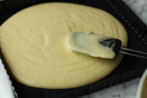 Preparazione Torta variegata ai frutti di bosco - Fase 5