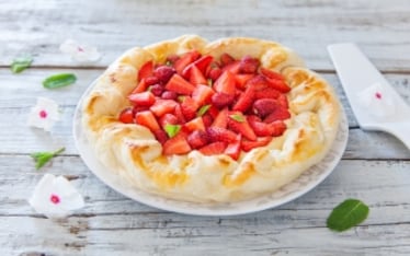 Crostata di fragole e fragoline