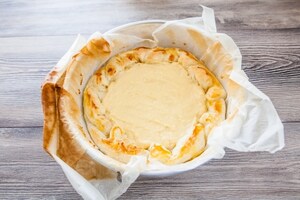 Preparazione Crostata di fragole e fragoline - Fase 2