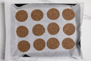 Preparazione Crostini al salmone affumicato - Fase 1