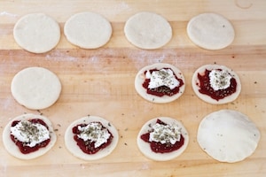 Preparazione Pizzette in padella - Fase 3