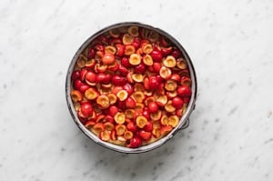 Preparazione Torta di ciliegie  - Fase 3