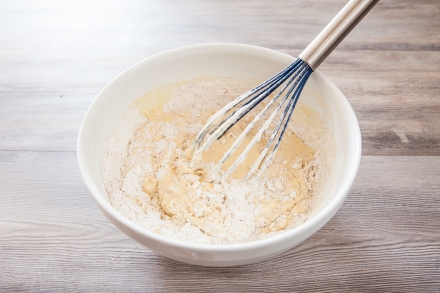 Preparazione Torta di pesche e formaggio - Fase 3 Preparazione Torta di pesche e formaggio - Fase 3