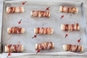 Preparazione Cannoncini di pancarrè alla pancetta - Fase 3