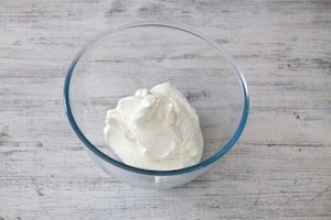 Preparazione Charlotte alle fragole - Fase 1