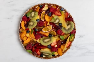 Preparazione Crostata di frutta estiva - Fase 8
