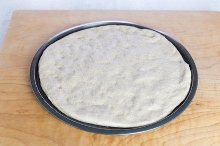 Preparazione Focaccia con cipolle, melanzane e rosmarino - Fase 2 Preparazione Focaccia con cipolle, melanzane e rosmarino - Fase 2