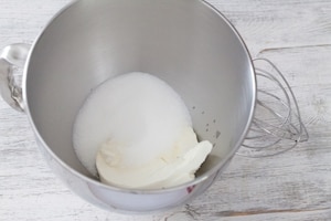 Preparazione Frozen yogurt tiramisù - Fase 1