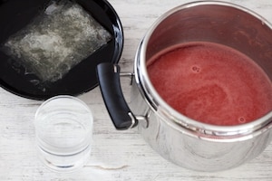 Preparazione Gelatina di anguria - Fase 3