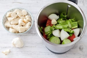 Preparazione Gazpacho con il Bimby - Fase 1