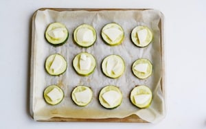 Preparazione Pizzette di zucchine - Fase 2