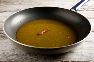 Preparazione Spiedini con pesche nettarine e gamberi - Fase 1