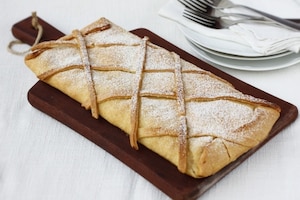 Preparazione Strudel di albicocche - Fase 5