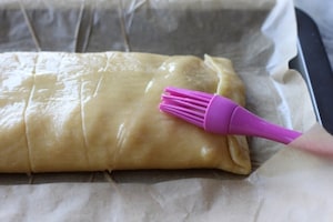 Preparazione Strudel di albicocche - Fase 3