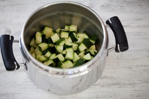 Preparazione Vellutata di zucchine - Fase 2
