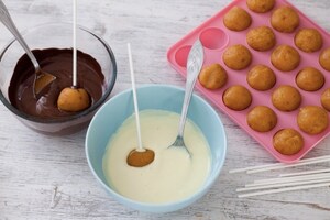 Preparazione Cake pops - Fase 3