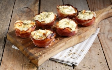 Cestini di prosciutto e formaggio