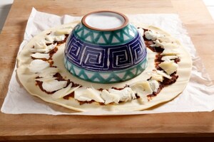 Preparazione Corona di pasta sfoglia ai formaggi - Fase 2