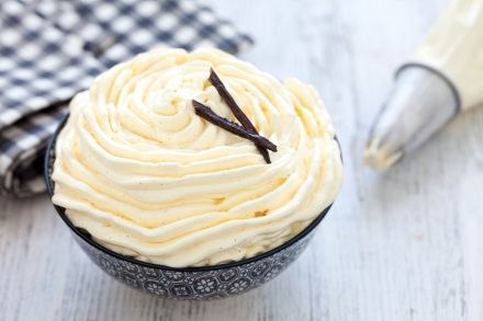 Preparazione Crema al burro - Fase 3 Preparazione Crema al burro - Fase 3