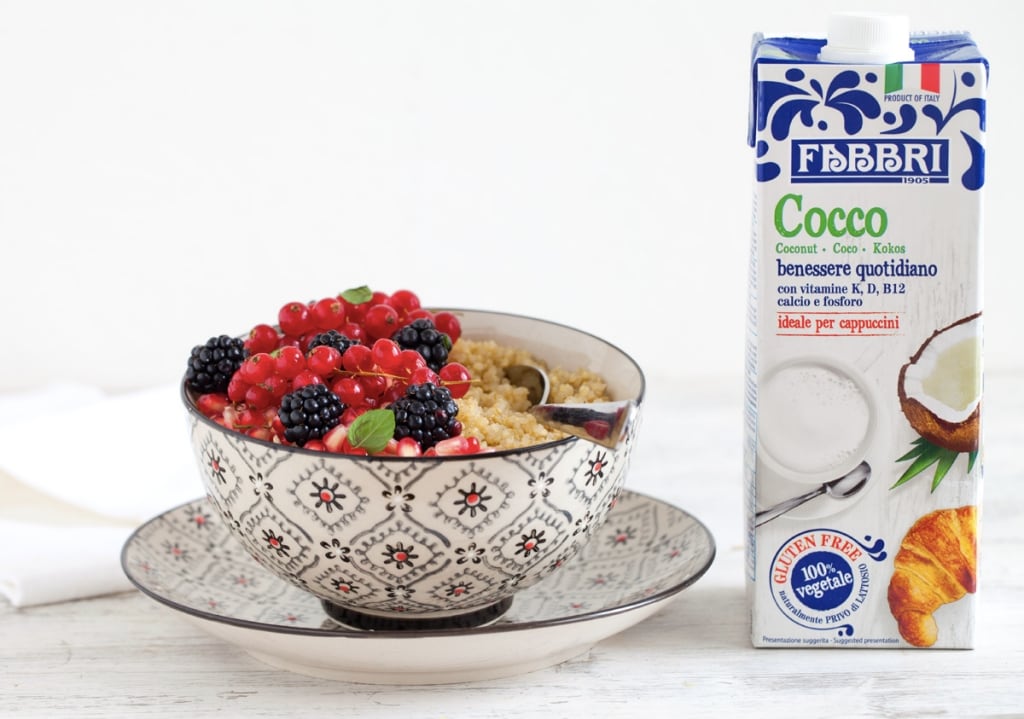 Ricetta Porridge di quinoa al latte di cocco e frutta - Cucchiaio d'Argento