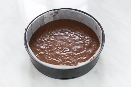 Preparazione Torta al cioccolato senza glutine - Fase 4 Preparazione Torta al cioccolato senza glutine - Fase 4